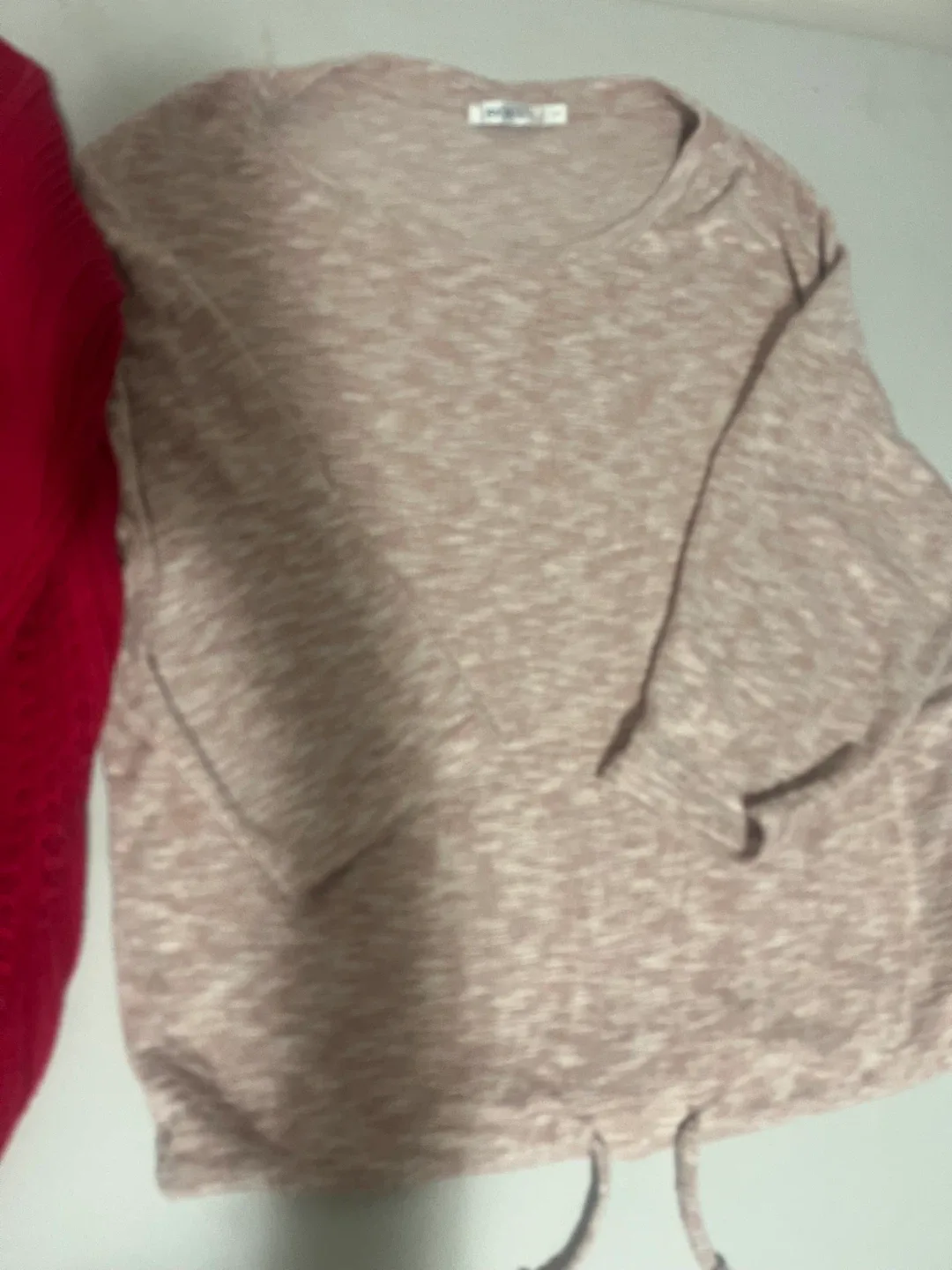 Three size small tops image indicator(3)