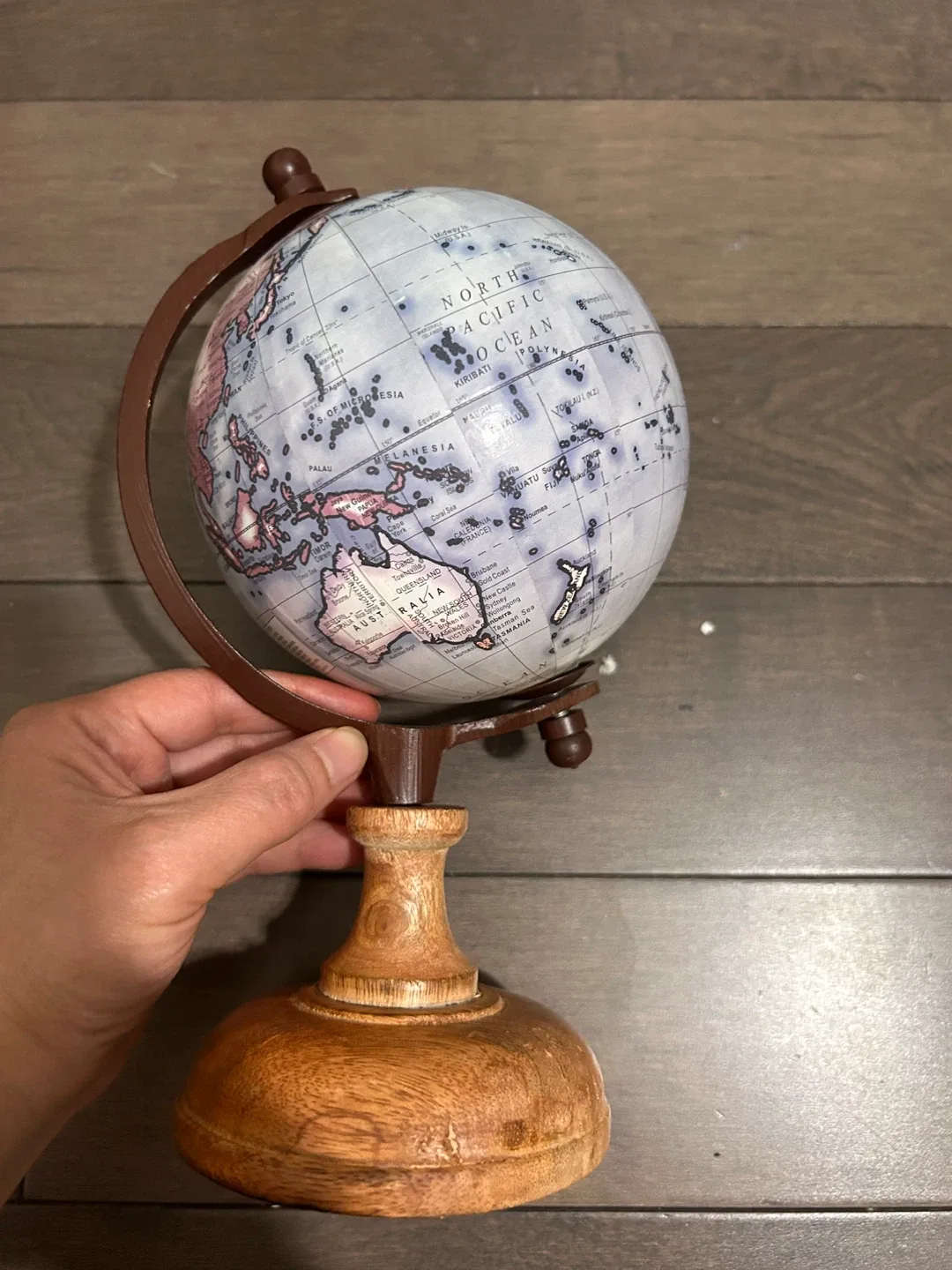 Decorative World Globe with Wooden Stand image indicator(4)