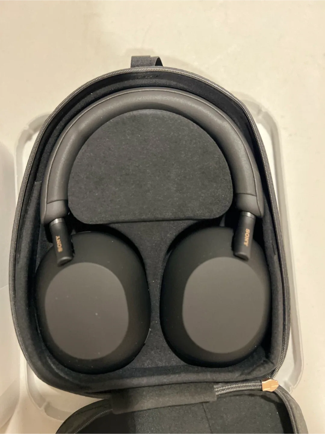 Sony WH-1000XM5 Open box ( Unused) image indicator(5)