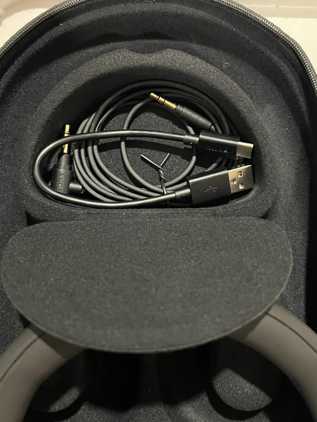 Sony WH-1000XM5 Open box ( Unused) image indicator(9)