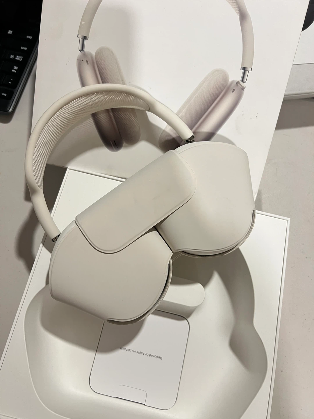 Open Box - Apple AirPods Max (USB-C) - Starlight