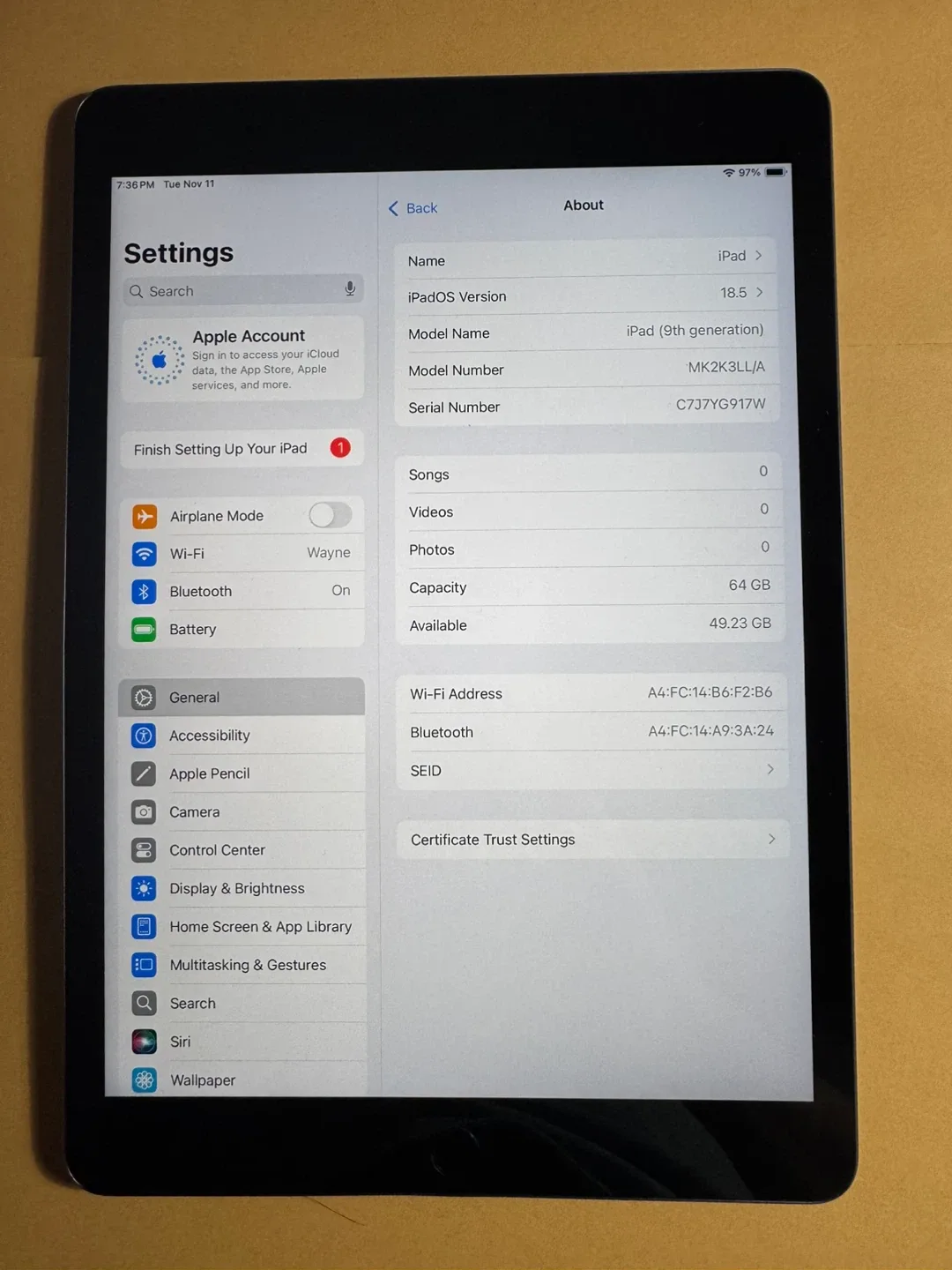 Apple iPad 9th Gen 64GB image indicator(4)