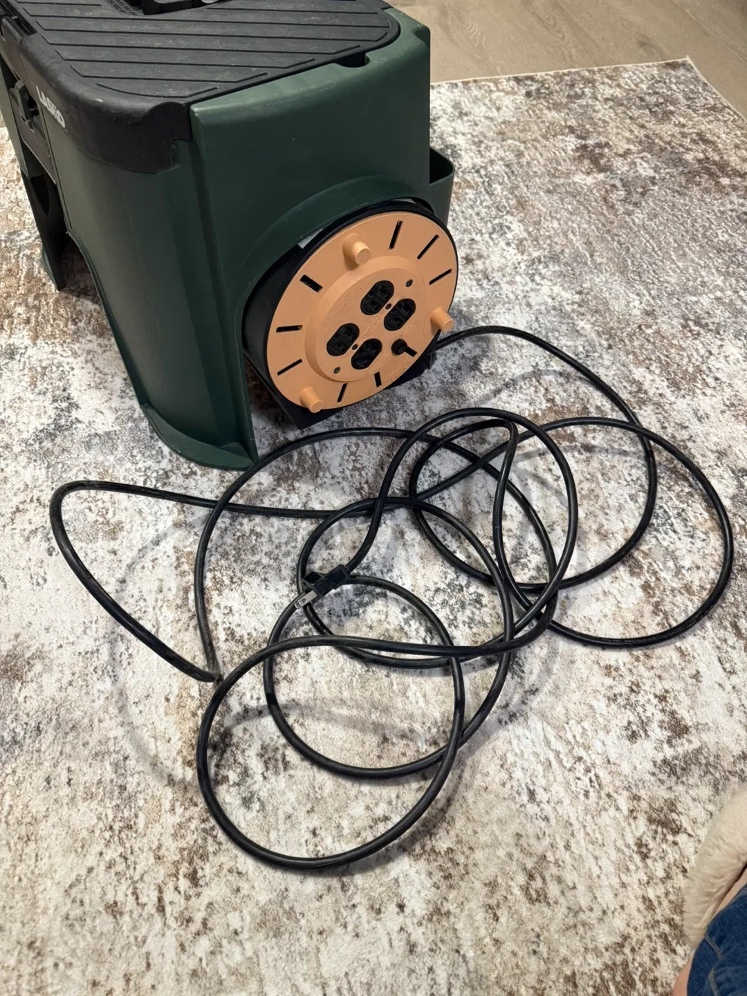 NEW Power Toolbox by Lasko with removable caddys image indicator(3)