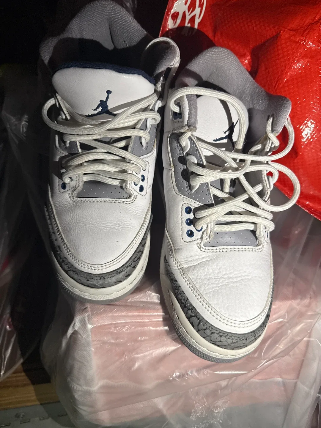 Size 3.5 Air Jordan 3 Retro White/Navy Size 3.5Y image indicator(4)