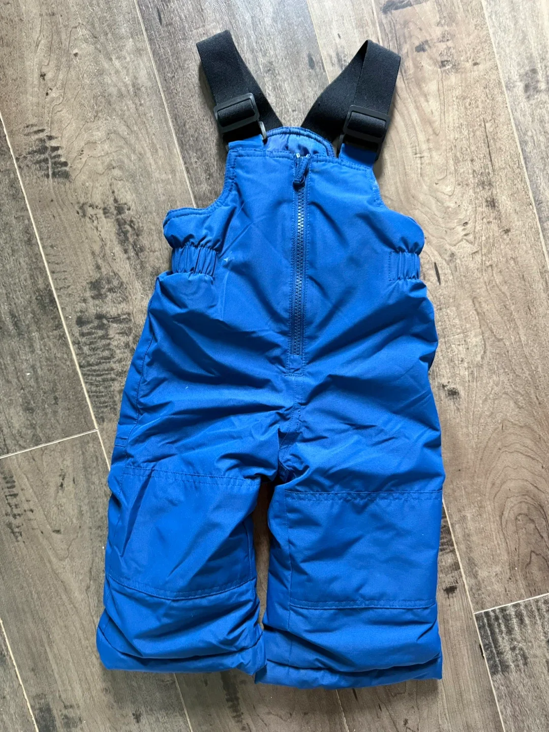 Boys snow suits image indicator(5)