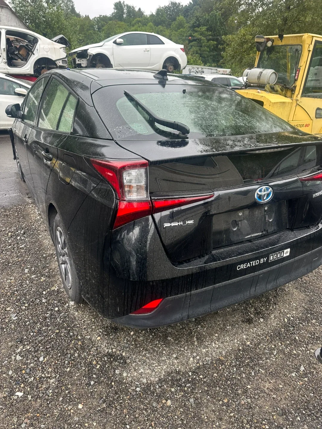 Toyota Prius Hybrid - Damaged image indicator(4)