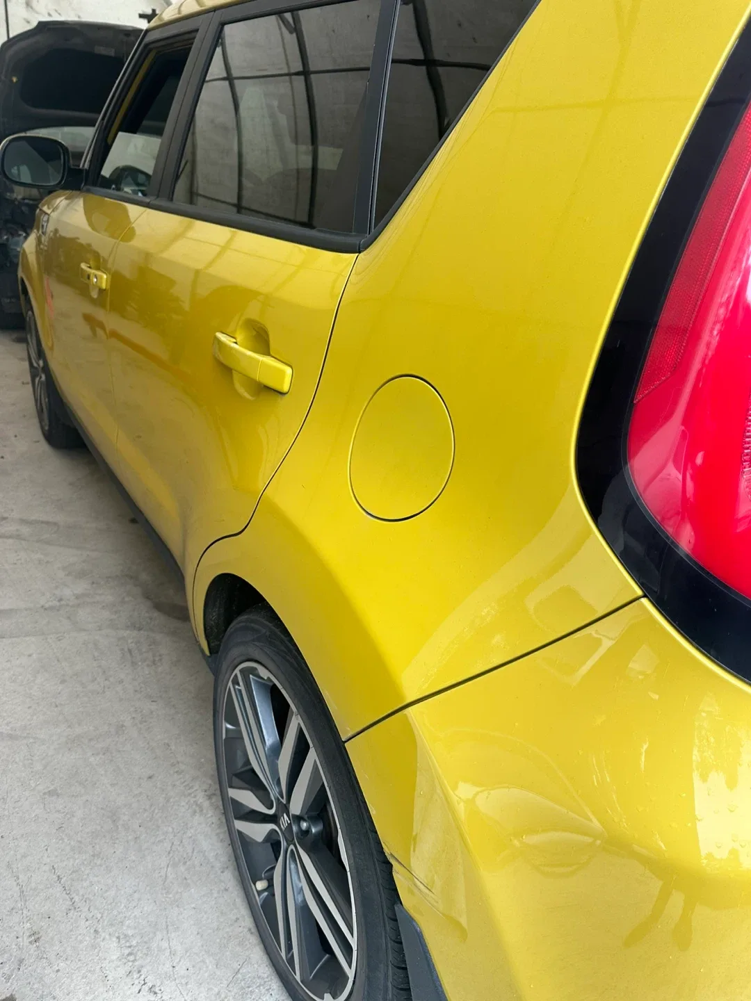 Damaged 2014 Kia Soul - Parts or Repair image indicator(5)