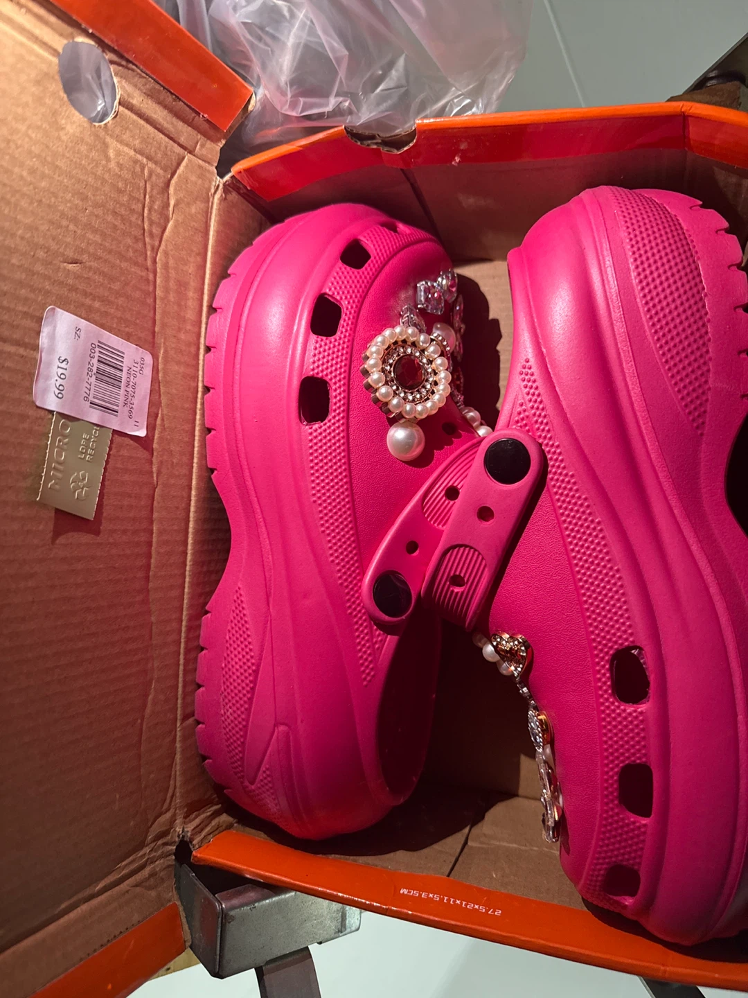 Size 8  Pink Rouge Clogs, Women's Size 8