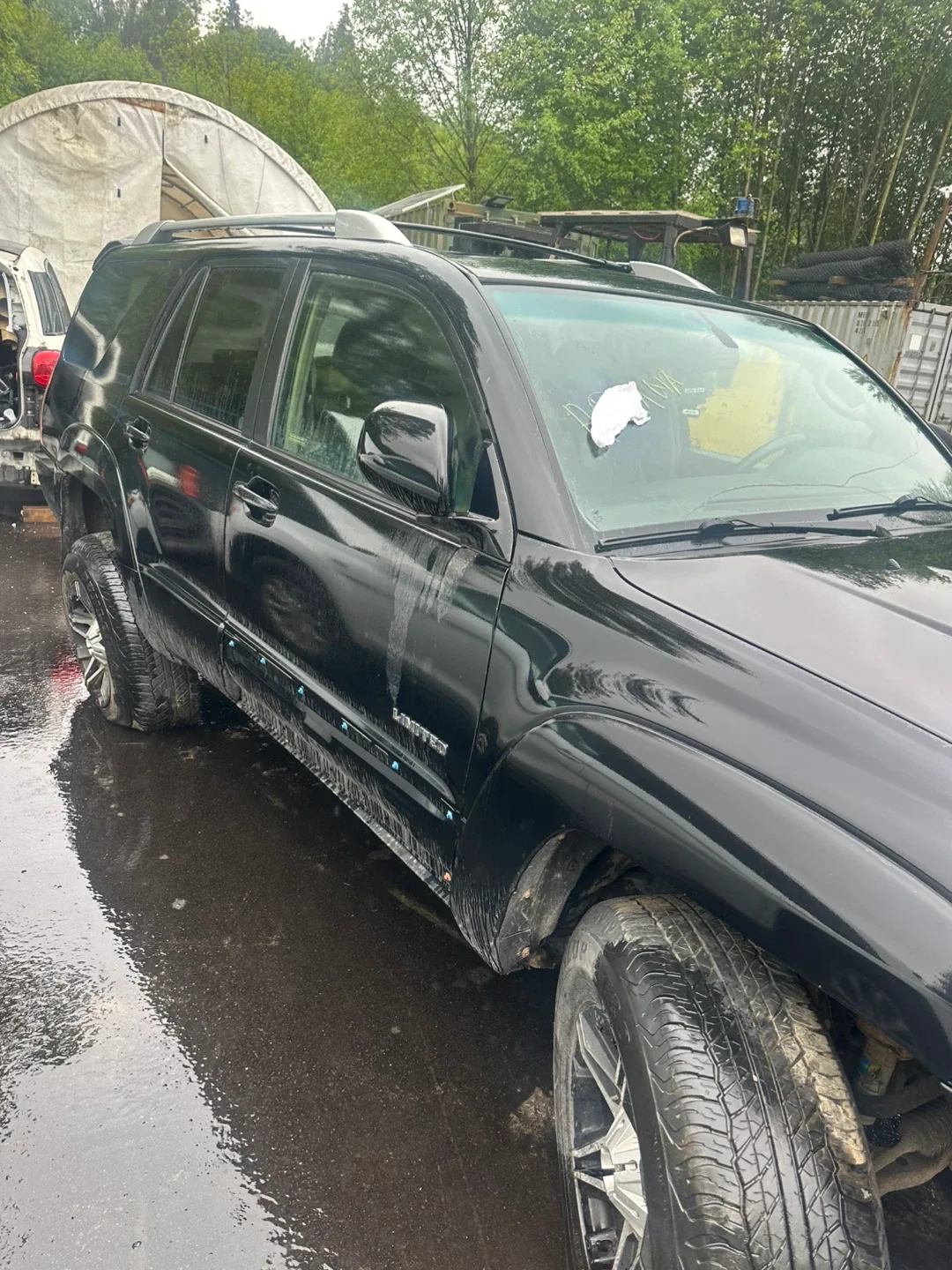 Toyota 4Runner SUV image indicator(4)