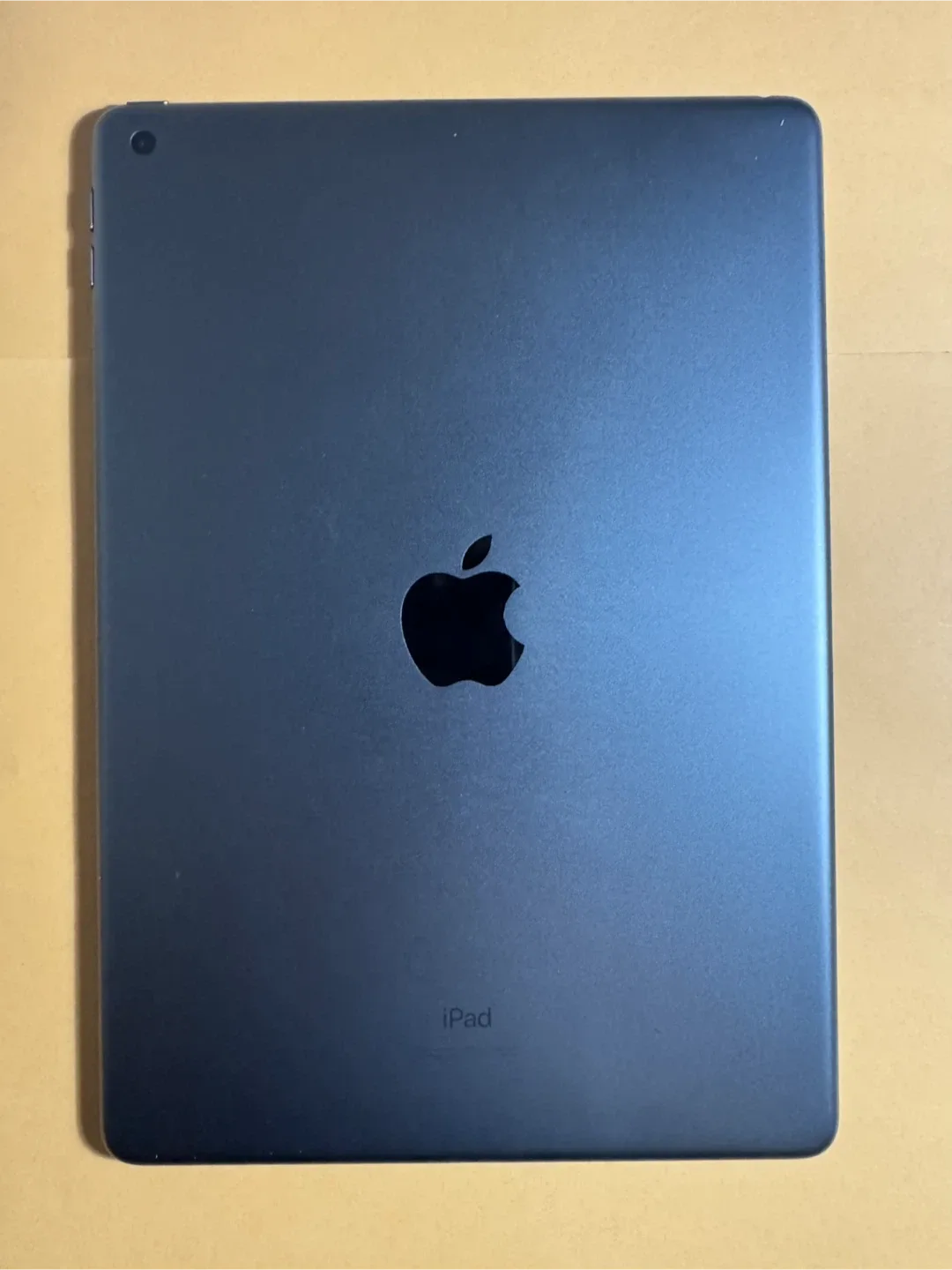 Apple iPad 8th Gen 128GB 2020 White/Gold image indicator(6)