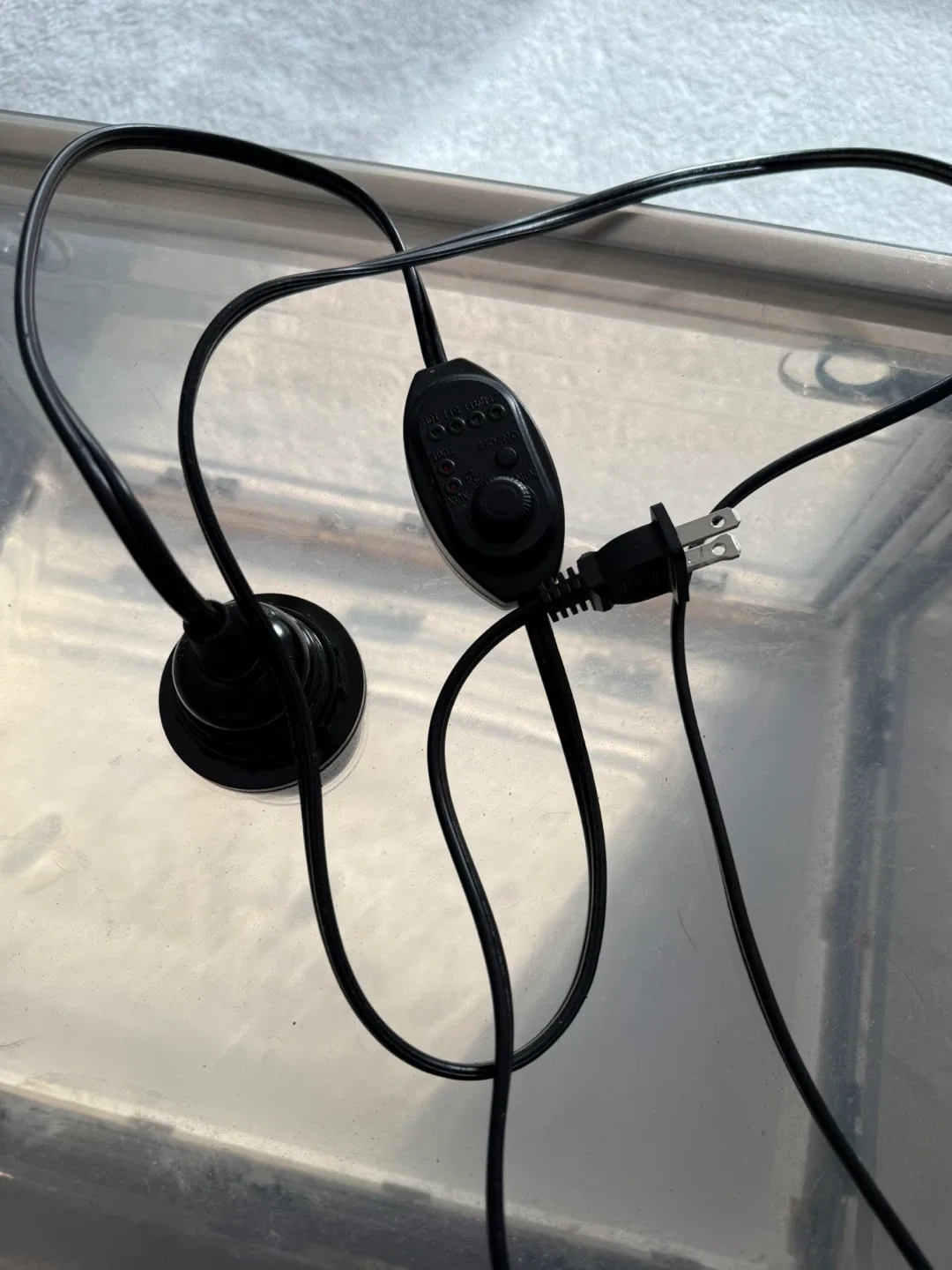 Pet Incubator for Newborn Puppies and Kittens image indicator(4)