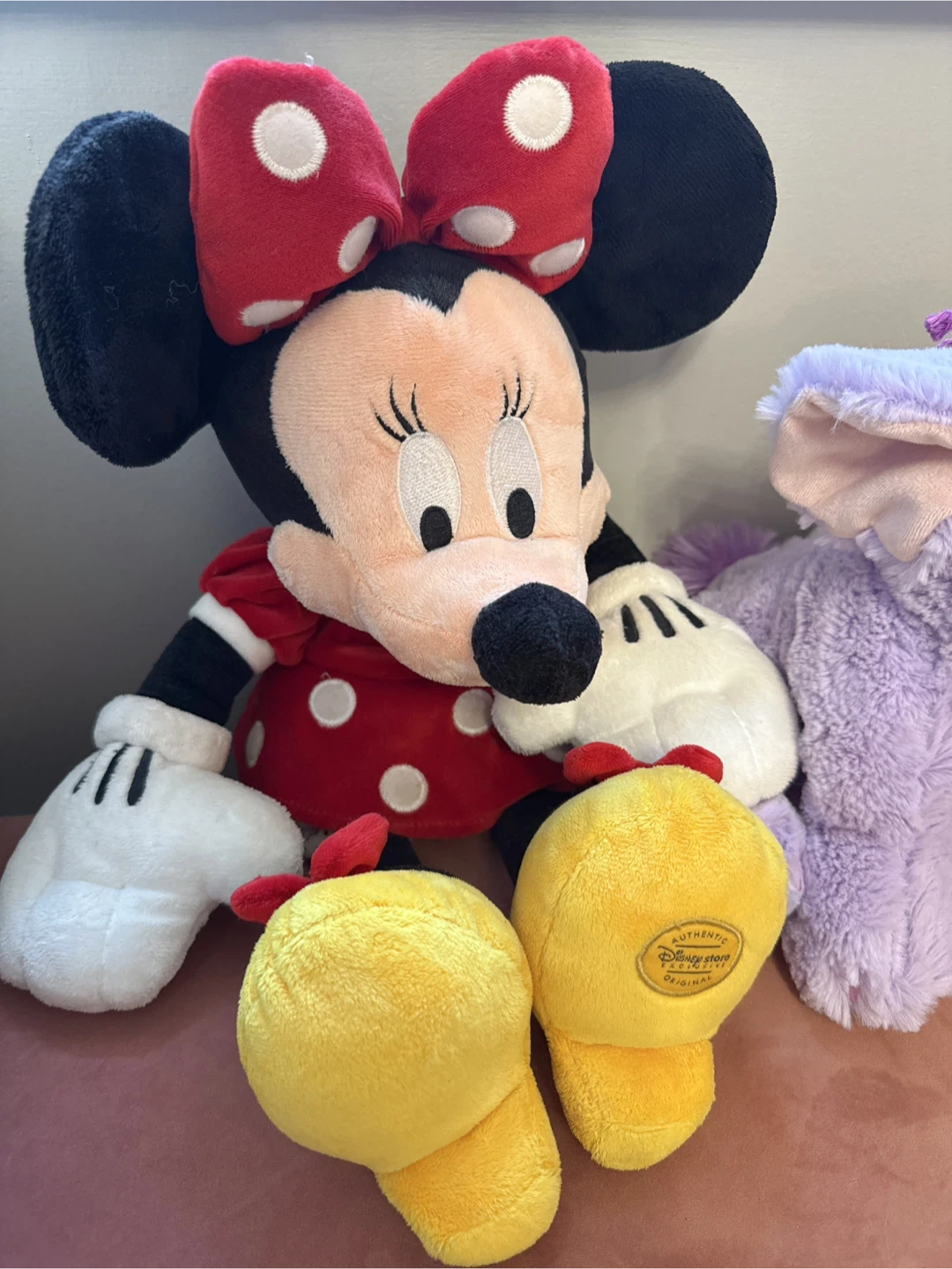 Lot of 3 mint condition classy Disney Store plushies - photo 2