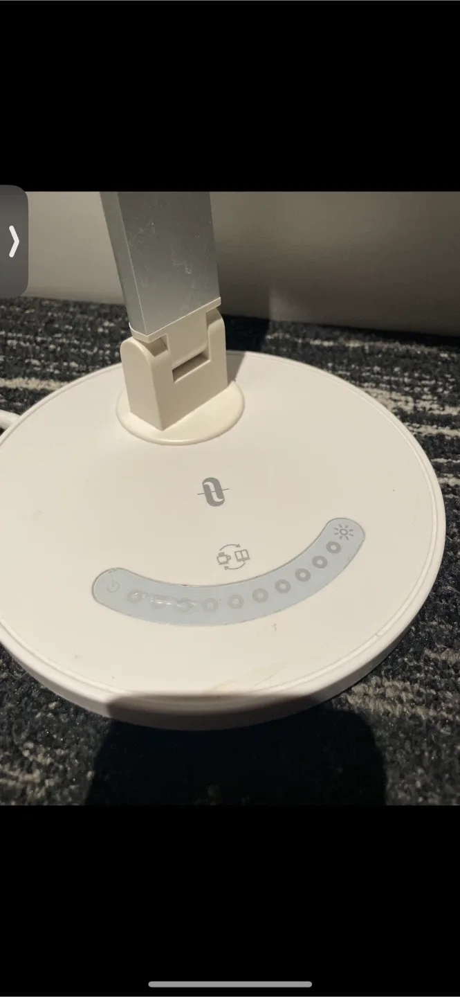 TaoTronics Eye Protected Desk Lamp image indicator(2)