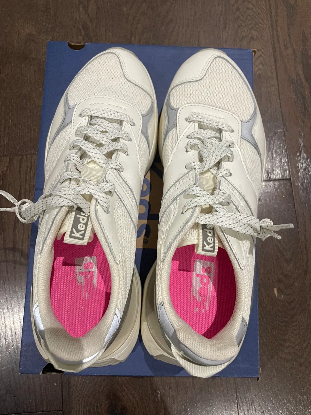 Keds Tiasa White Sneakers - Women's Size 8 image indicator(3)