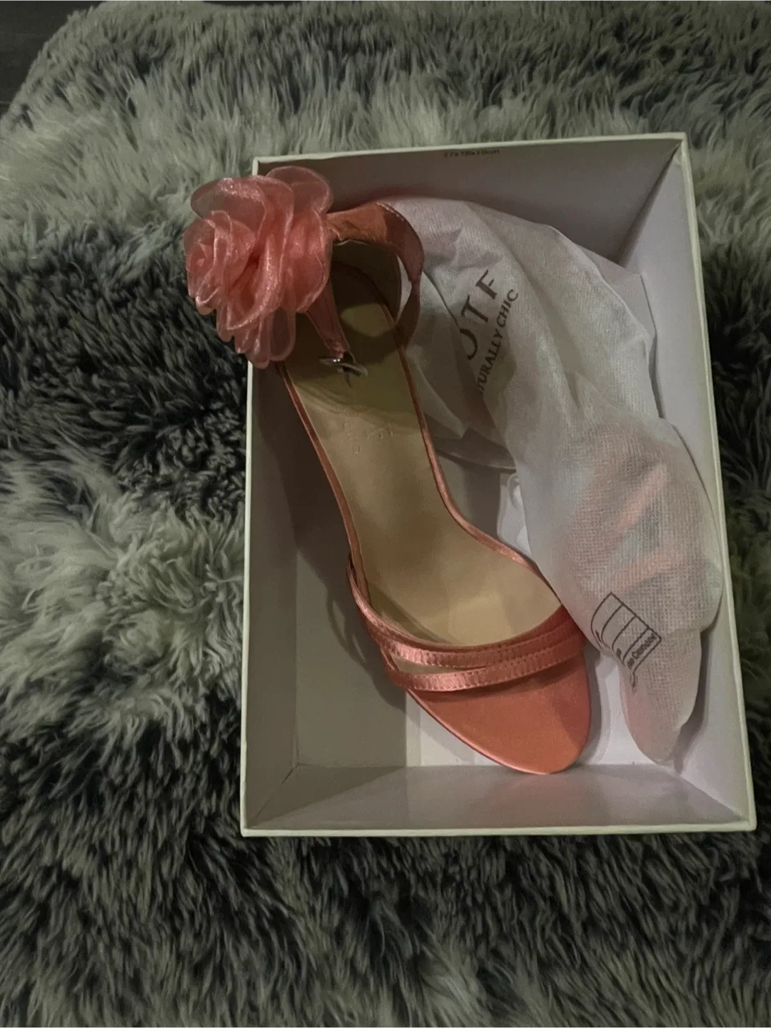 MOTF Beauty Chic Pink Heels image indicator(4)