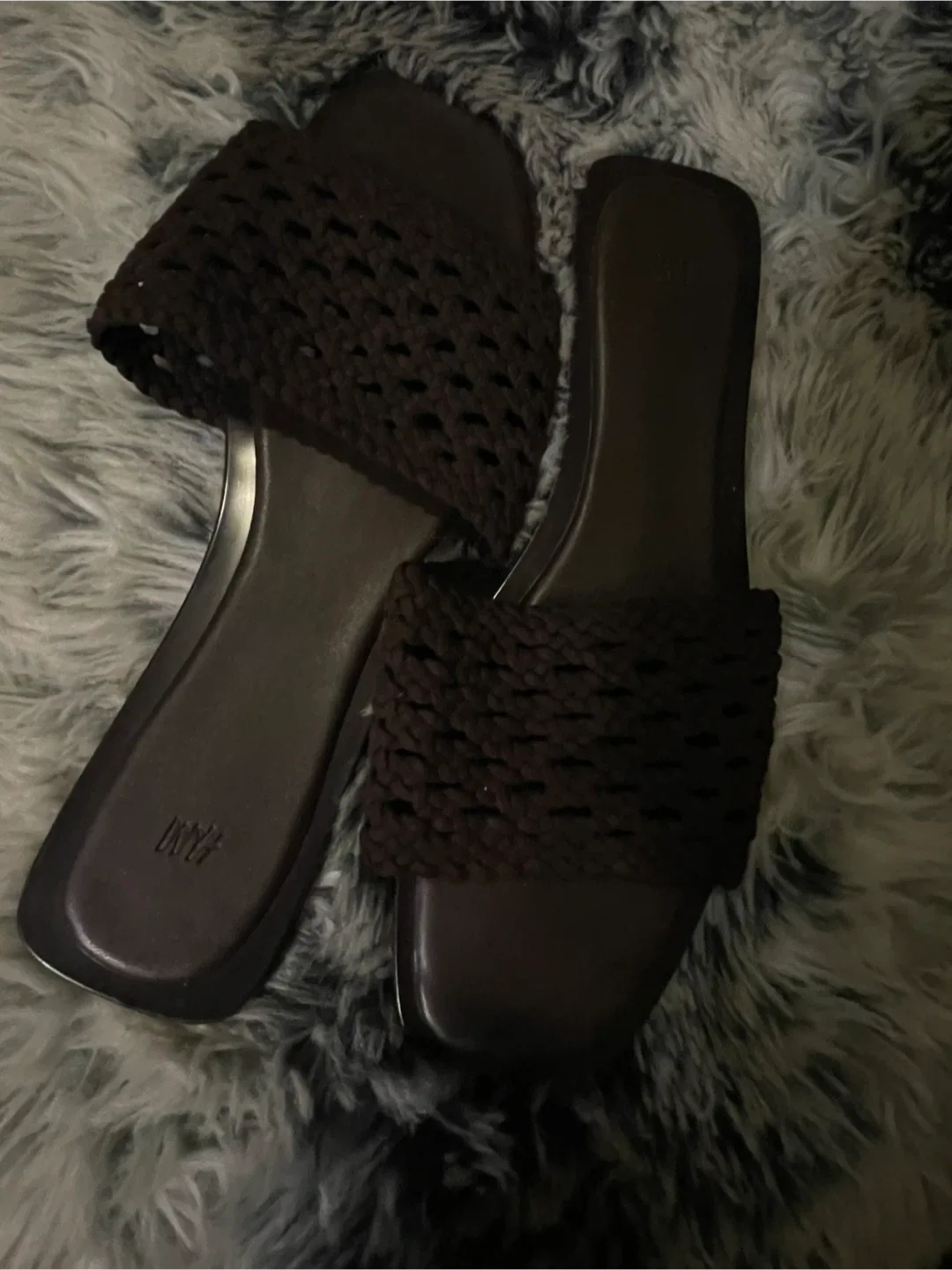 H&M Brown Woven Slides - Size 40 image indicator(3)