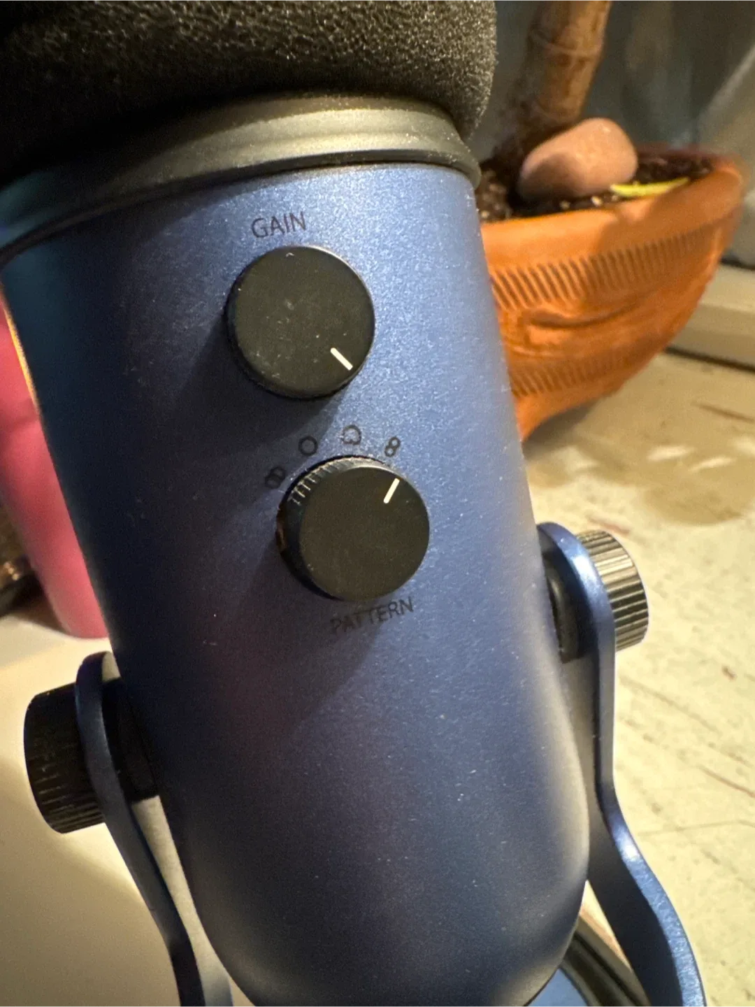 Blue Yeti USB Microphone image indicator(4)