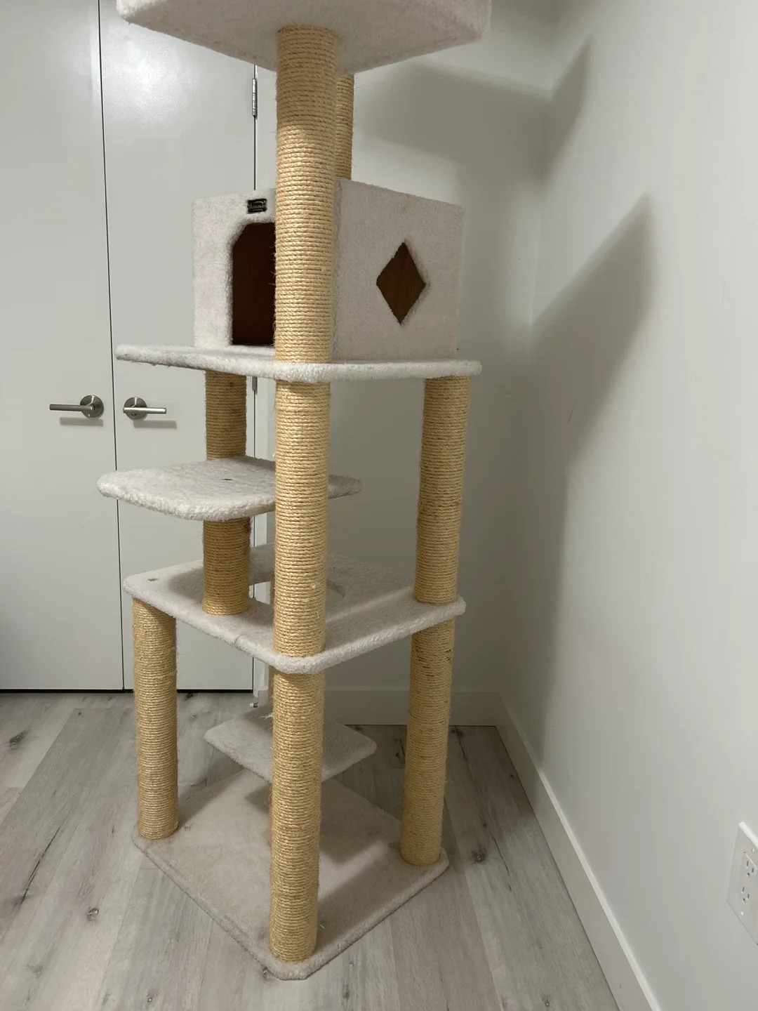 Very sturdy and tall Cat Tree with Scratching Posts & Condo image indicator(3)