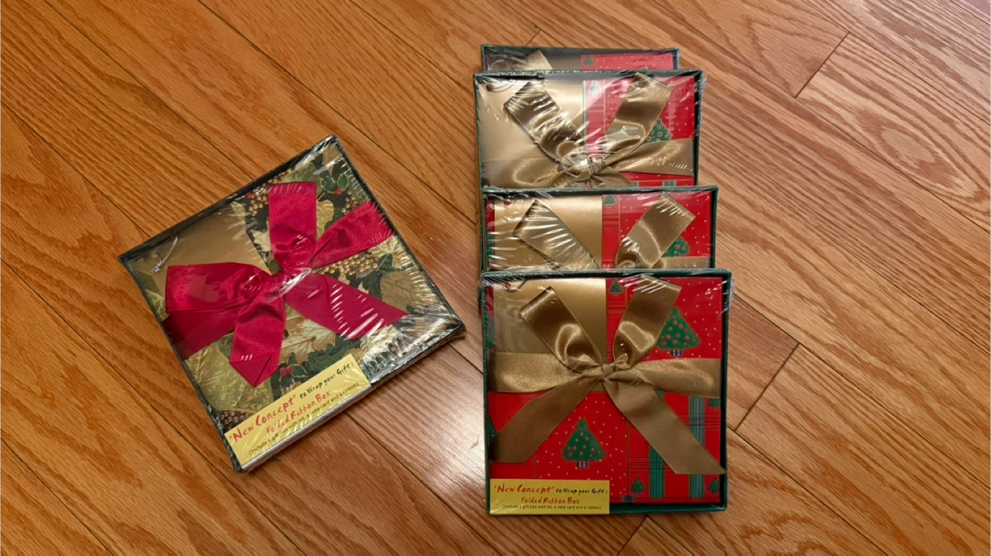 Folded Christmas Gift Boxes with Ribbons