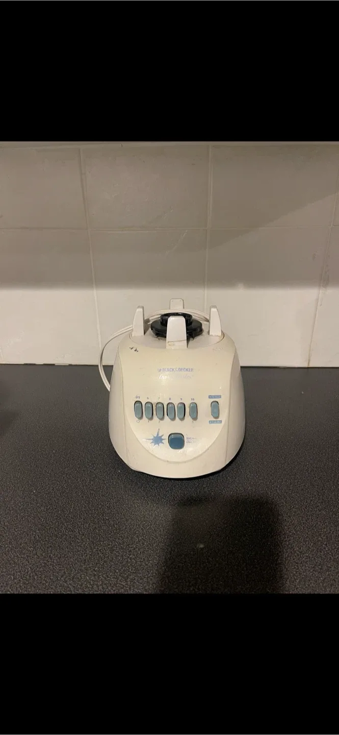 Black & Decker Light 'N Easy Blender