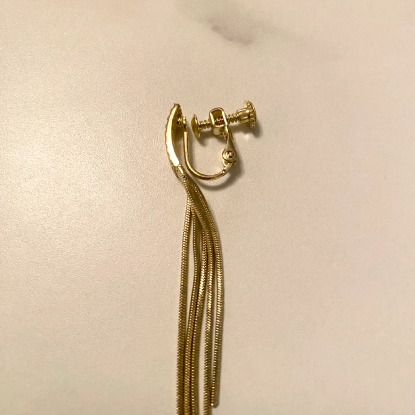 Clip on Earring (Only one) image indicator(7)