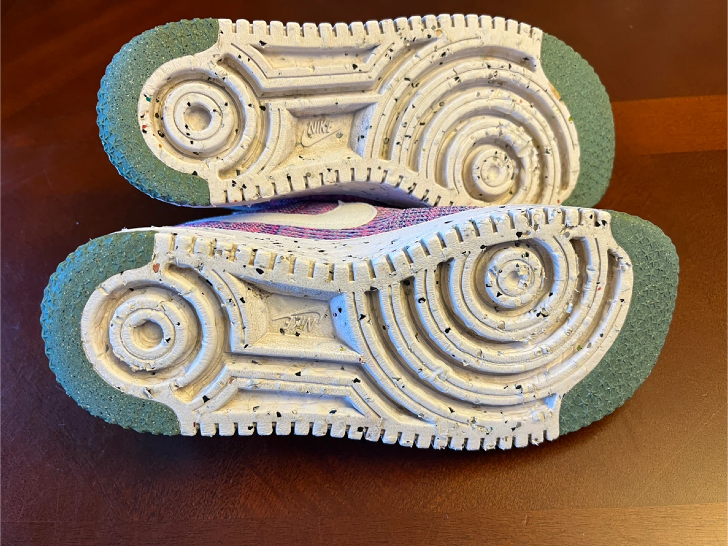 Nike women 7.5 Air Force 1 Low Crater Flyknit sneakers pink - photo 4