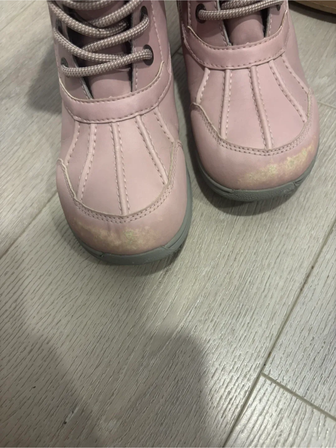 UGG Pink Leather Boots image indicator(5)