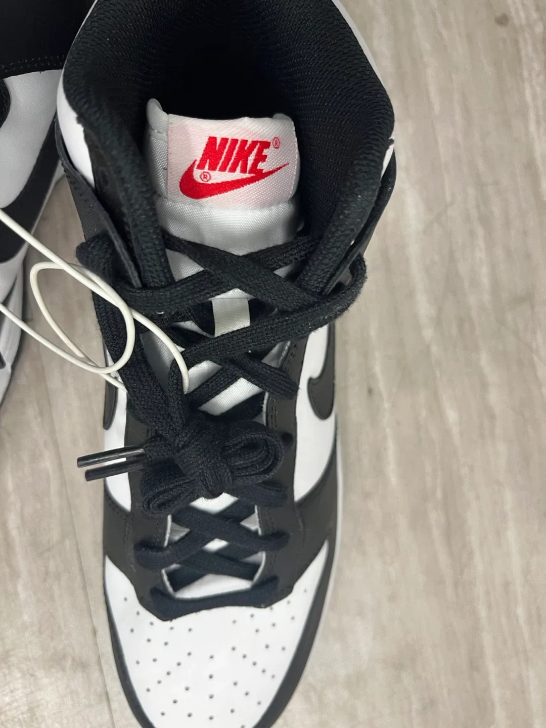 Nike Dunk High Panda, Size 11 image indicator(4)