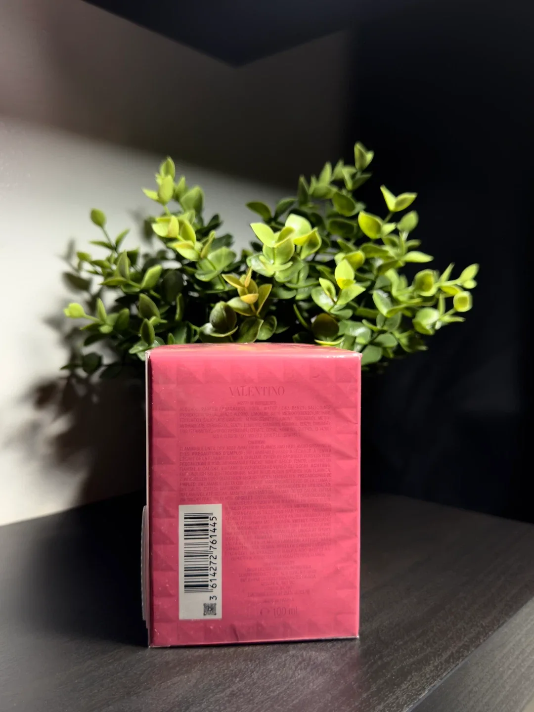 Valentino Donna Born In Roma Eau de Parfum 100 mL — Brand New image indicator(2)