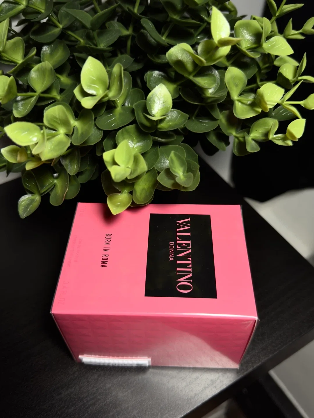 Valentino Donna Born In Roma Eau de Parfum 100 mL — Brand New image indicator(3)