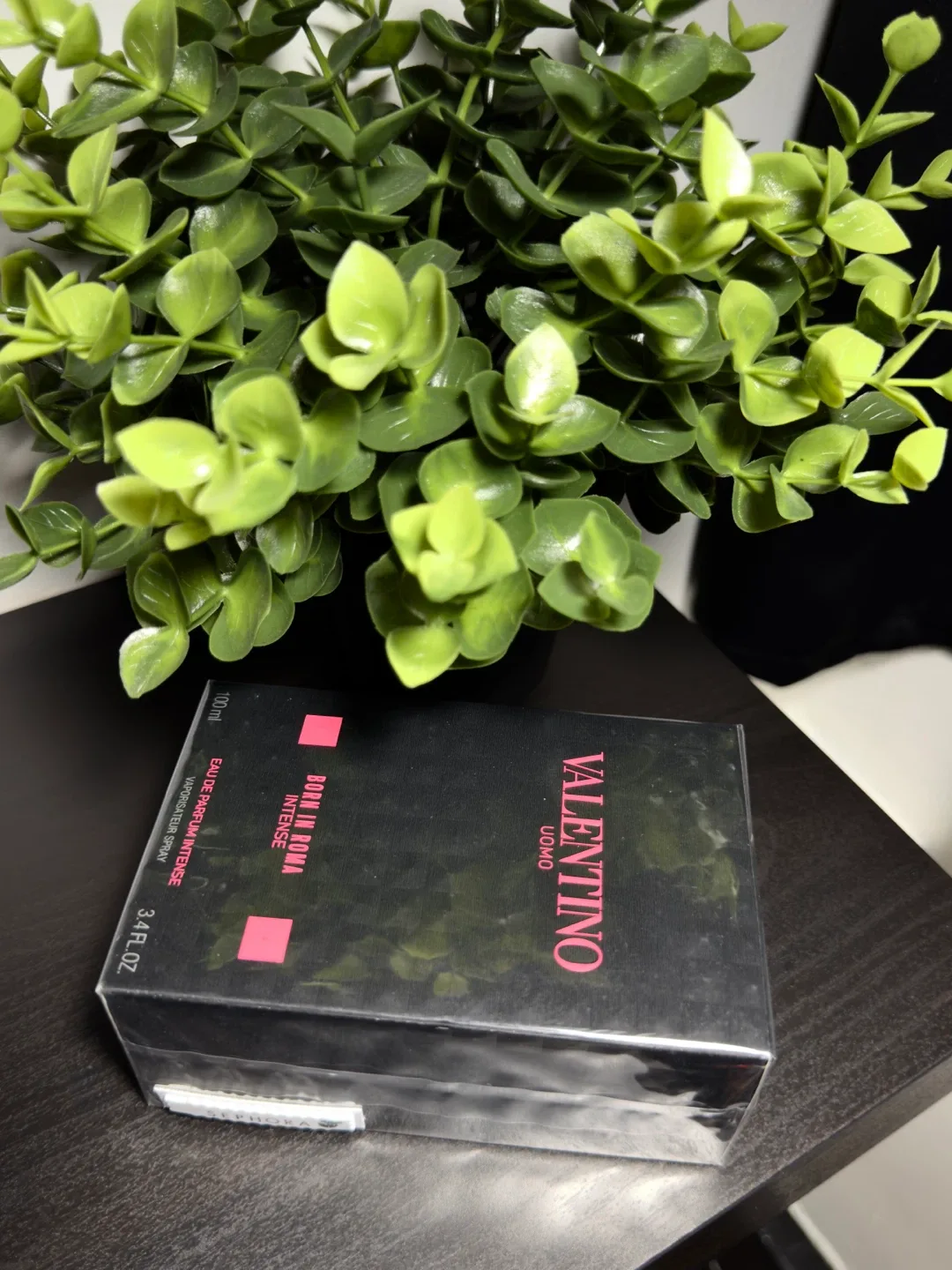 Valentino Uomo Born in Roma Intense 100 mL — Brand New image indicator(3)