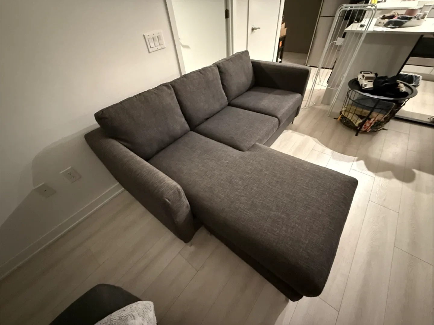Grey Sectional Sofa with Chaise Lounge image indicator(3)
