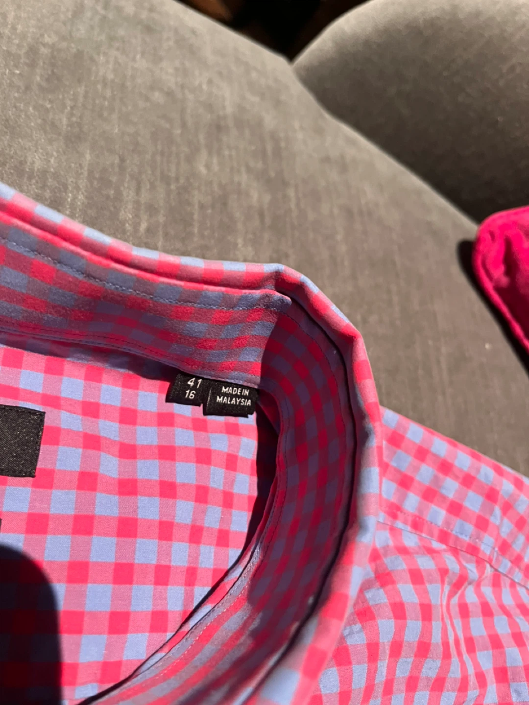 Hugo Boss Slim Fit Button-Up Shirt (Size 16) - photo 3