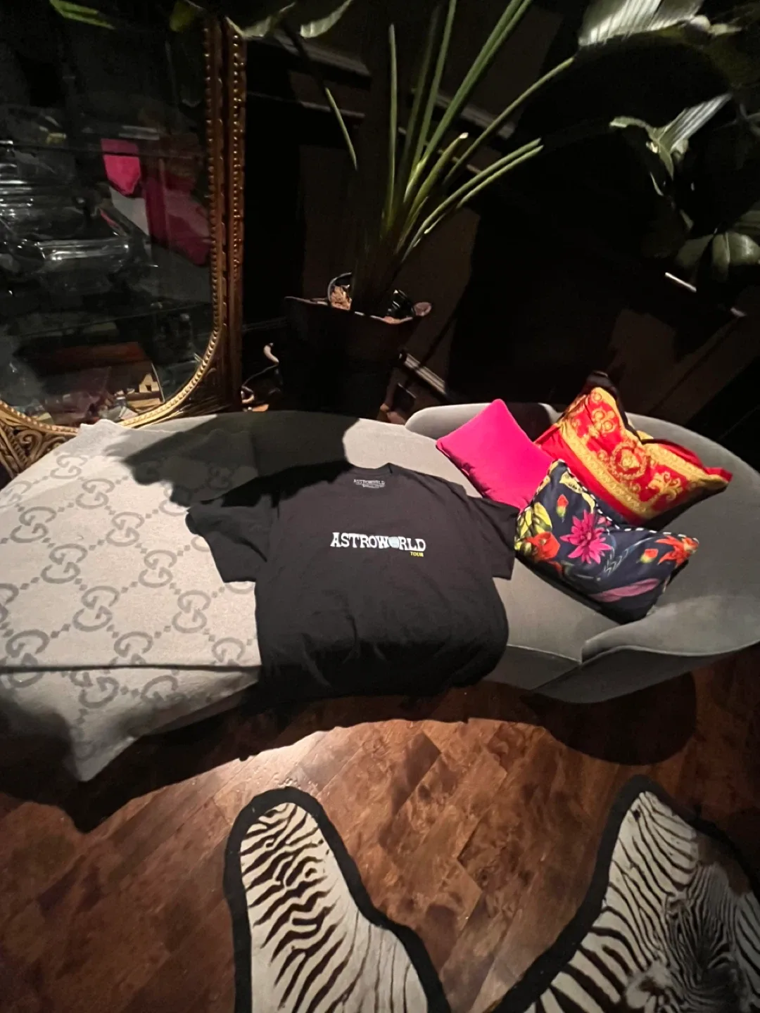 Travis Scott Astroworld Tour Black T-Shirt thumbnail