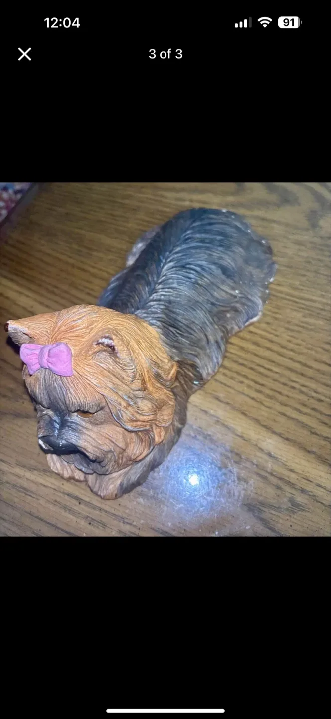 Yorkshire Terrier Figurine with Pink Bow image indicator(2)