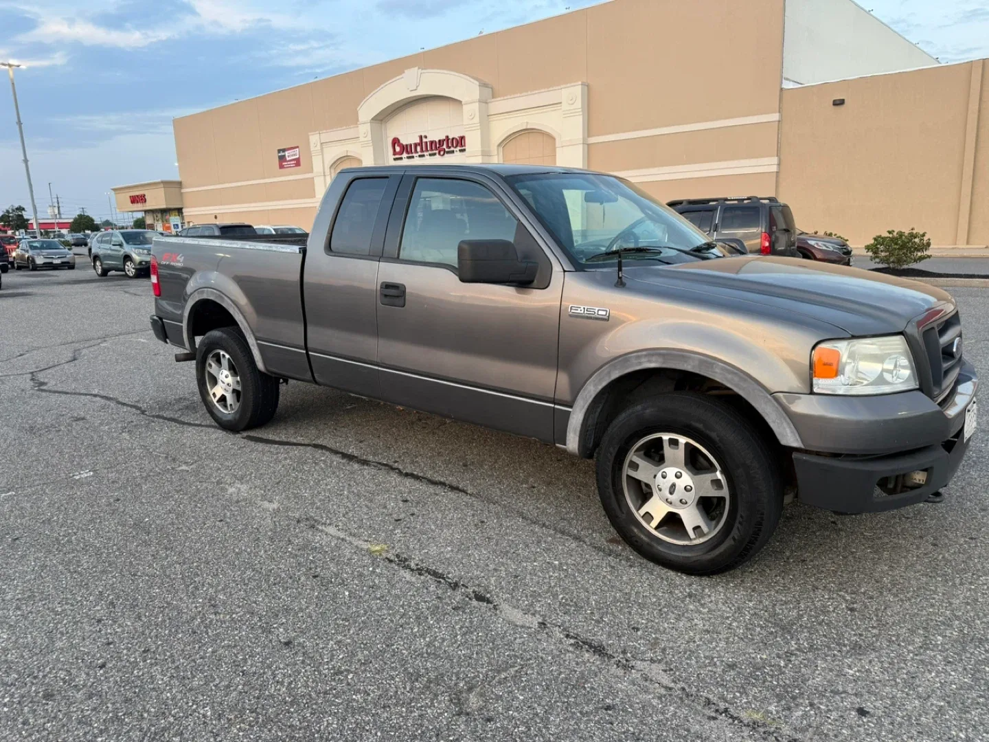 Ford F-150 Truck image indicator(3)