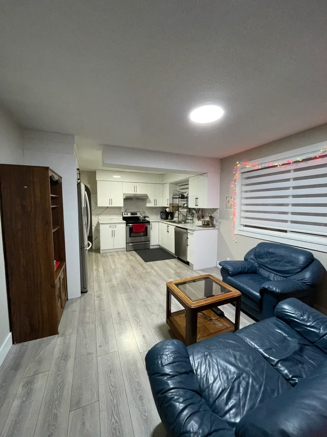 Room for rent image indicator(5)