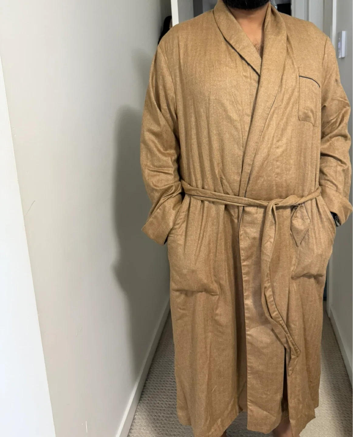 Derek Rose Duke Cashmere and Silk (Loro Piana) Dressing Gown image indicator(3)