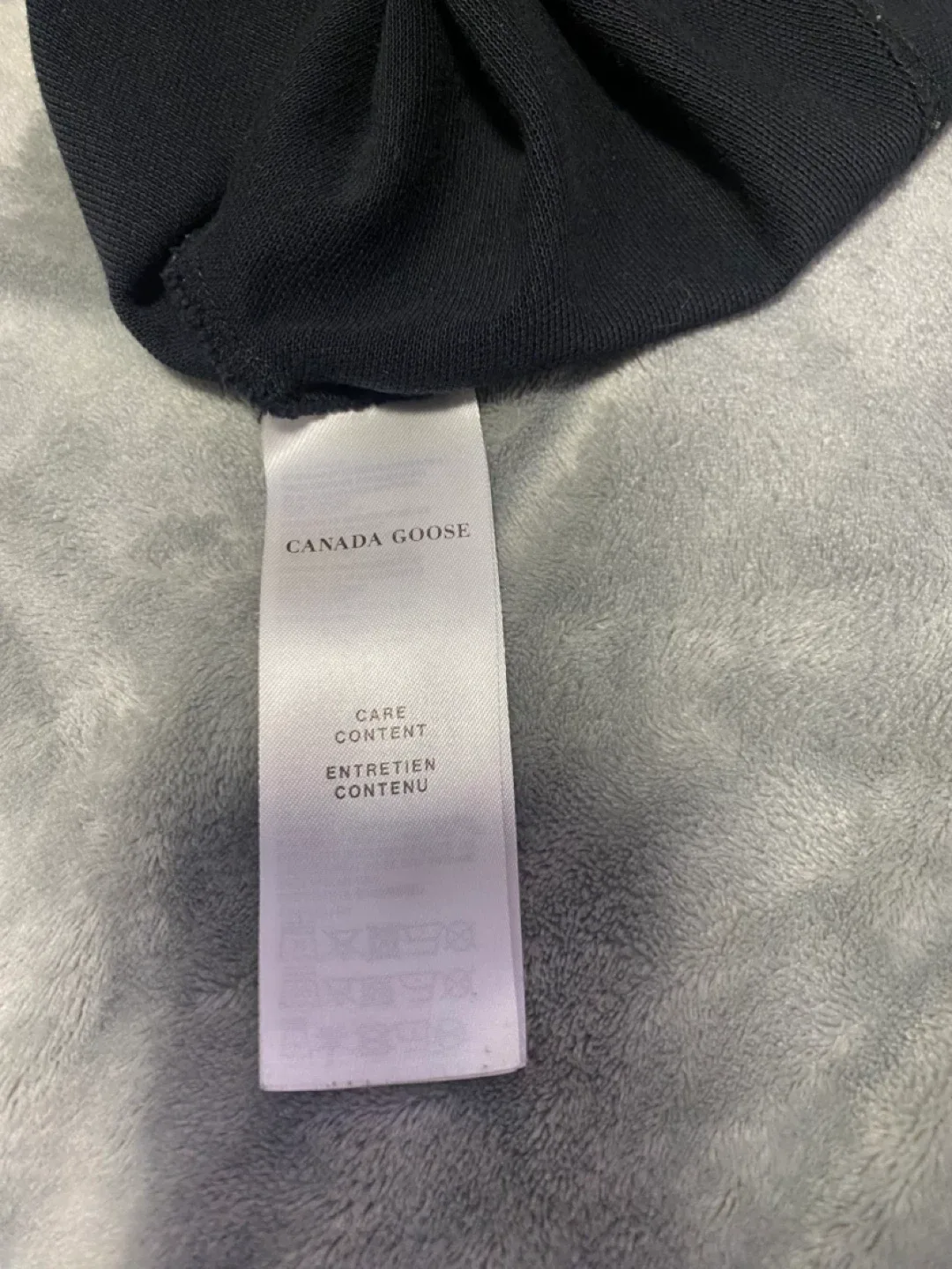 Canada Goose Knitwear image indicator(5)