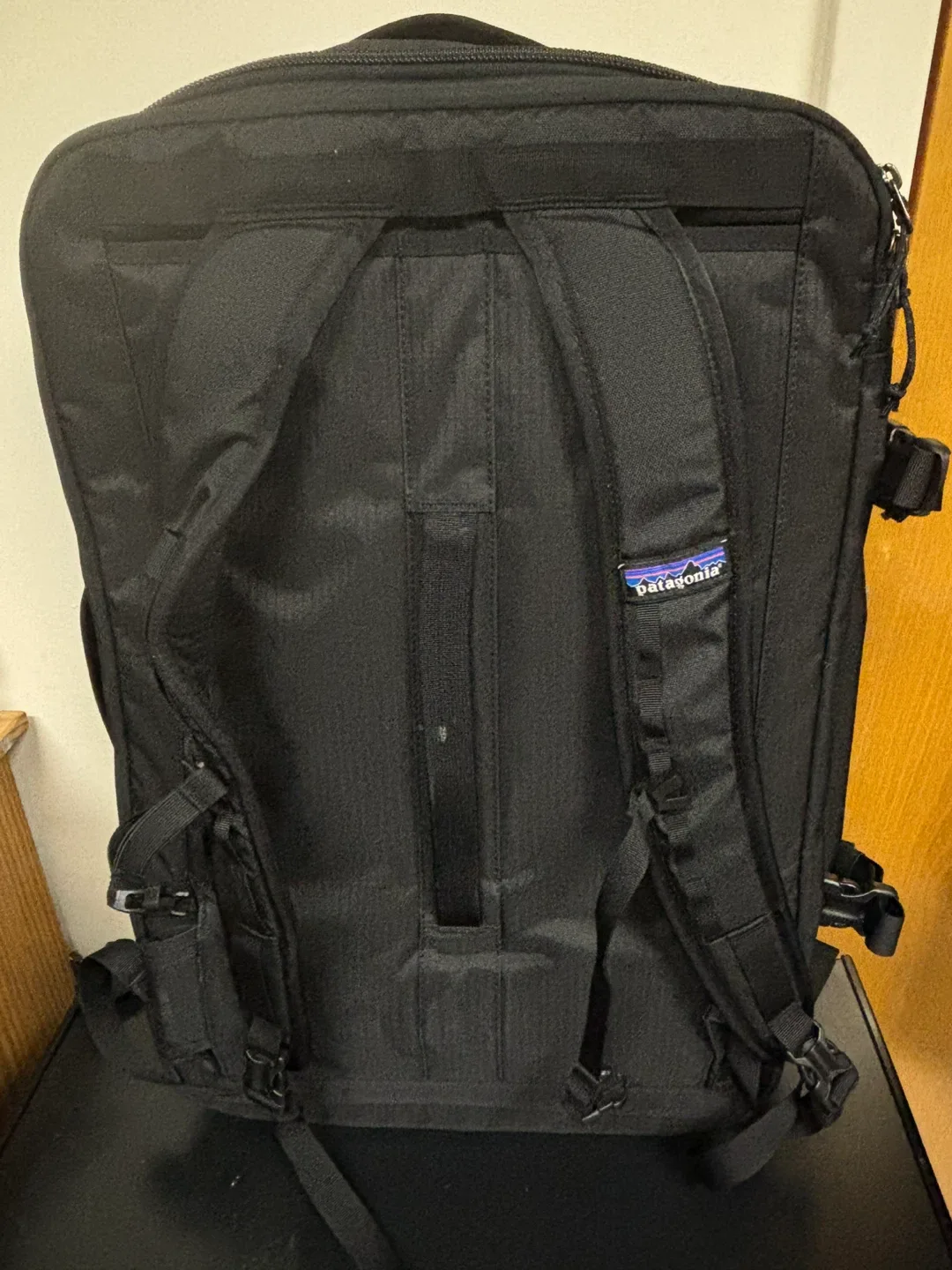 Patagonia Black Hole MLC 45L Travel Bag image indicator(2)