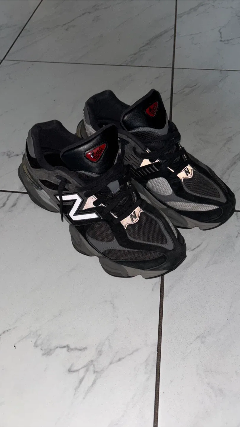 New balance 9060