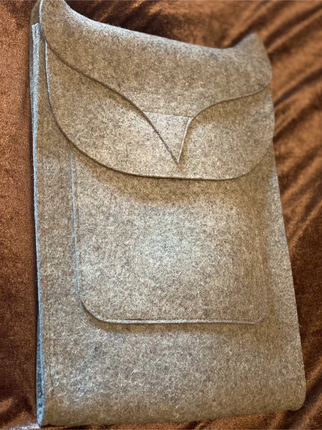 Boutique 1D Gray Felt Laptop Case