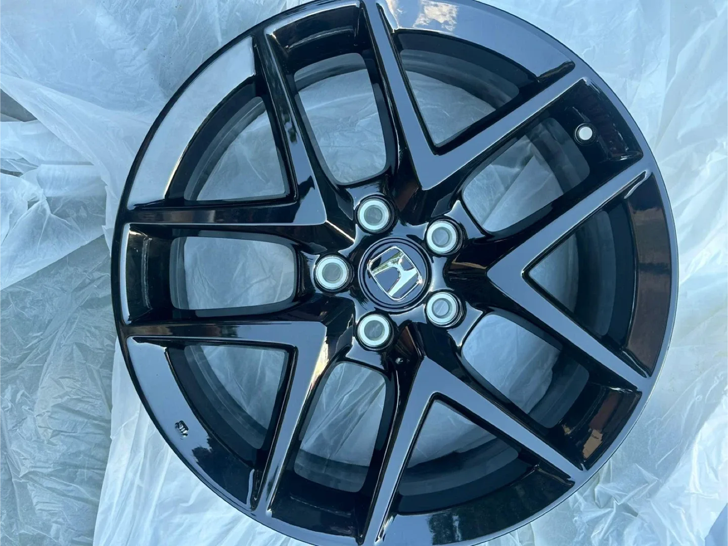 Original brand new Honda Civic/CRV/HRV/Ford maverick rims image indicator(6)