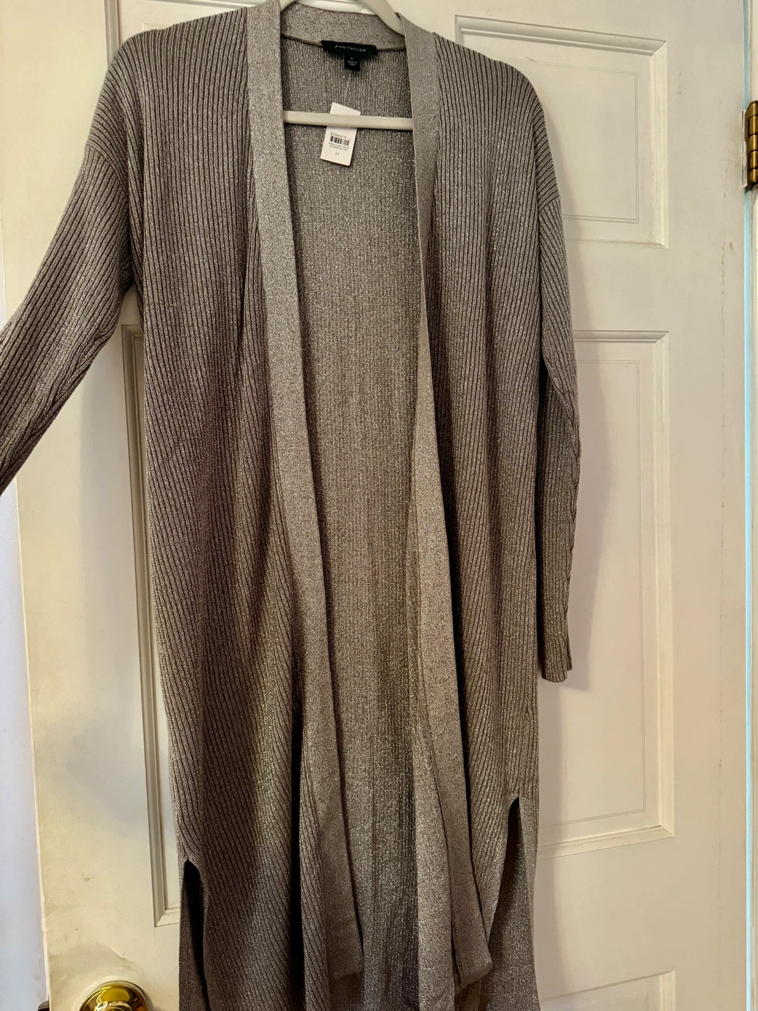 Ann Taylor Cardigan - Size M(New with tags!)