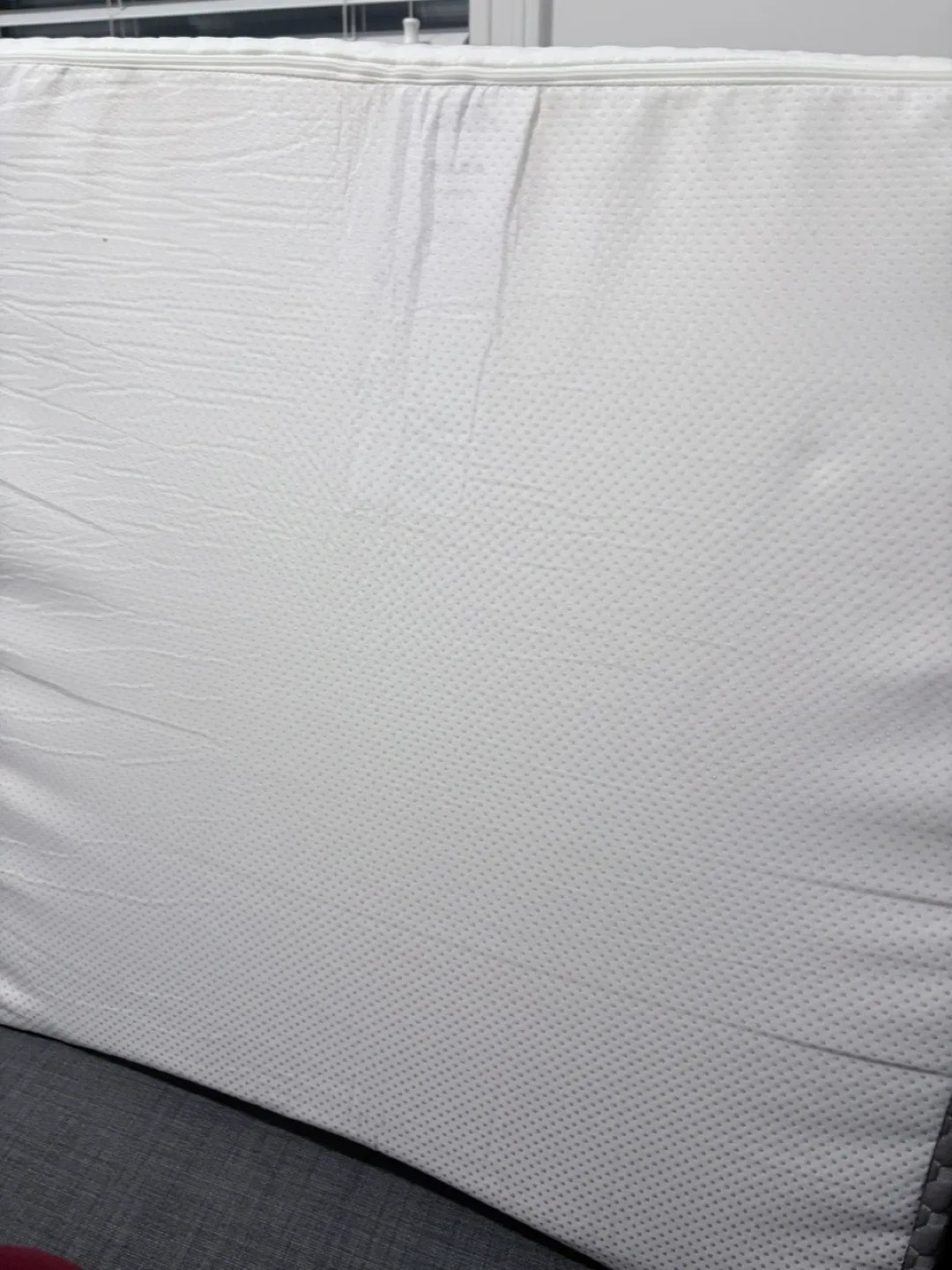 Bed Wedge Pillow - White image indicator(3)