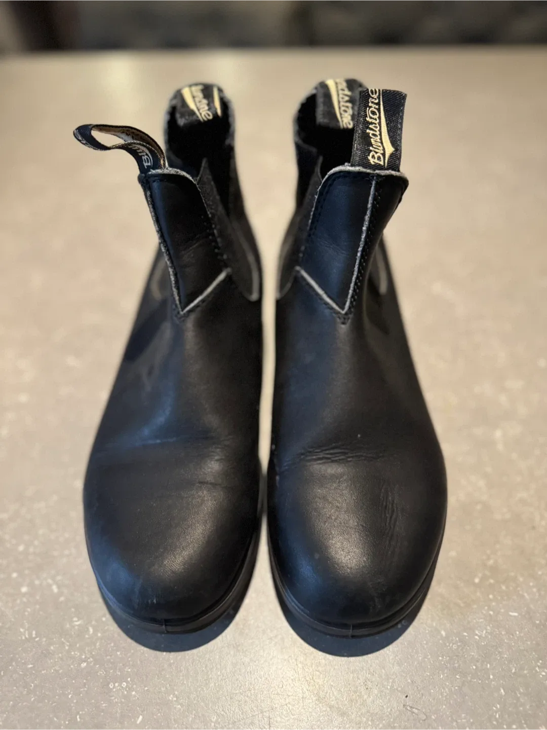 Blundstone Black Leather Chelsea Boots image indicator(2)