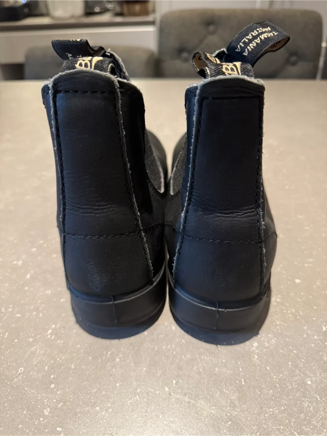 Blundstone Black Leather Chelsea Boots image indicator(5)