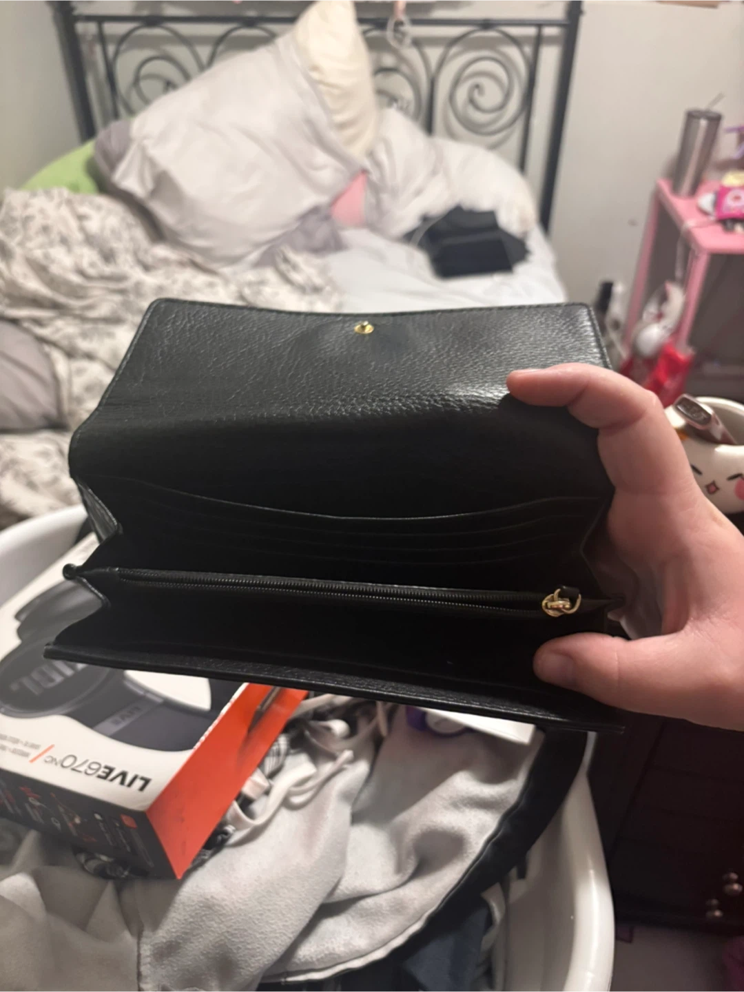 Michael Kors Black Wallet - photo 3