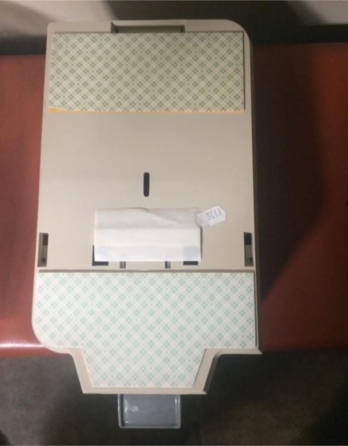 Scott Sani-Fresh Soap Dispenser image indicator(2)