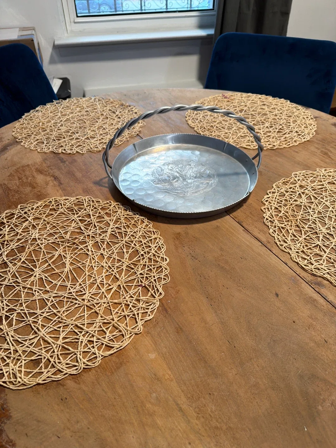 Vintage Hammered Aluminum Tray with Handles image indicator(2)